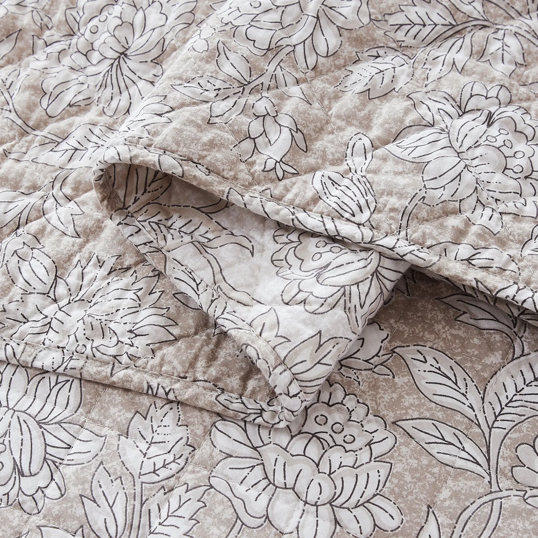 Zara Floral Block Reversible Cotton Quilt Set